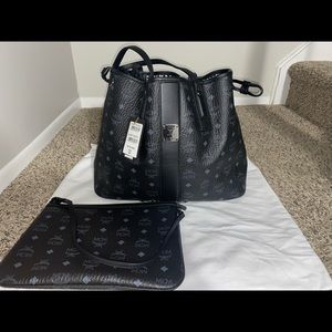 MCM Liz Reversible Medium Tote